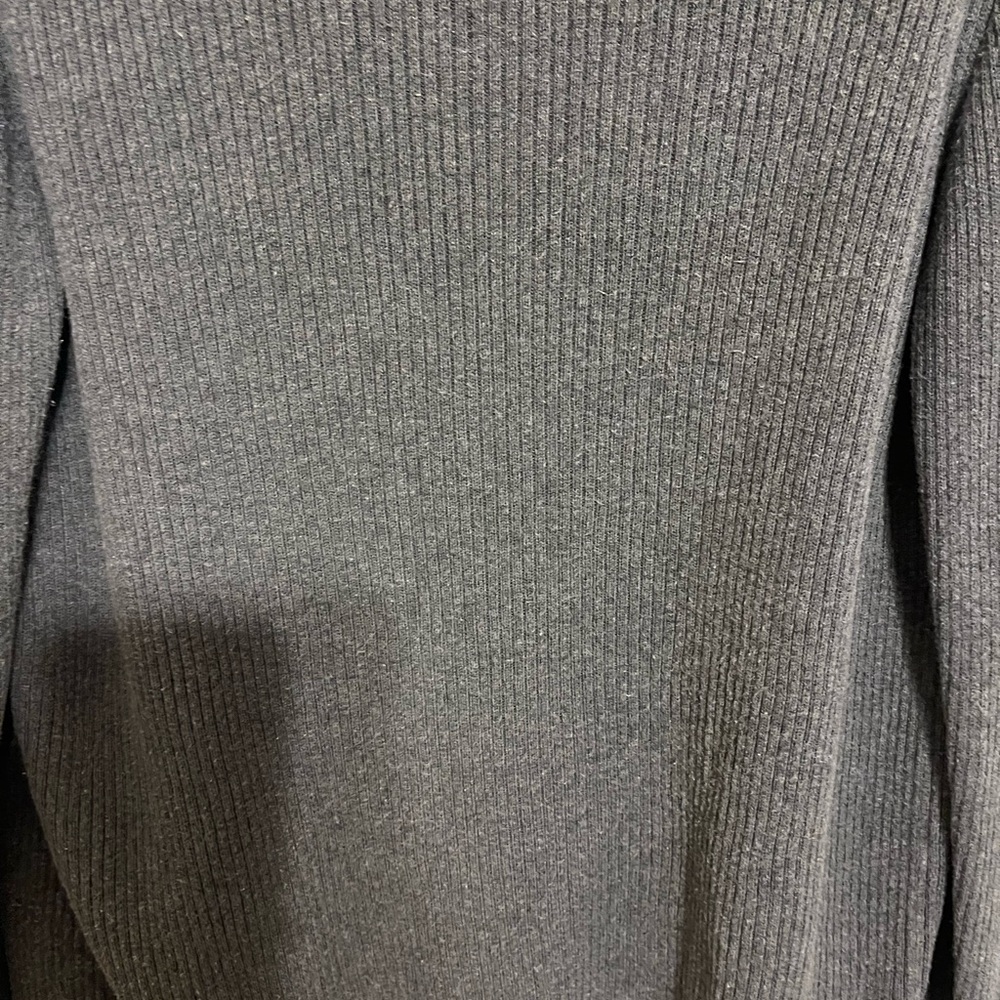 GAP Gray Ribbed Knit Sweater - Picture 4 of 5